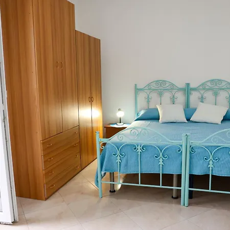 Comodo Con 3 Letto Apartament